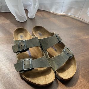 Birkenstock Arizona Sz 43 - only worn once